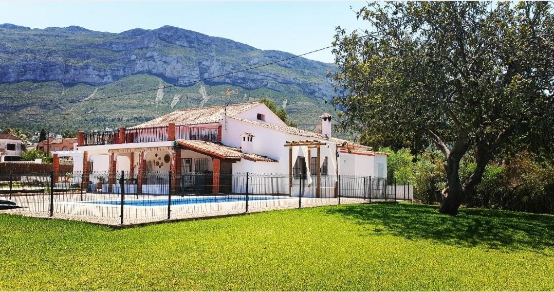 Chalet Cami De Merle Denia Exterior photo